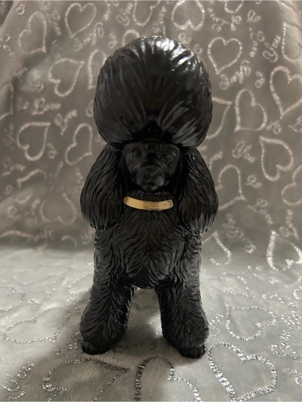 Decorative Black Figurine with Gold Collar - Stylish Pet Accent